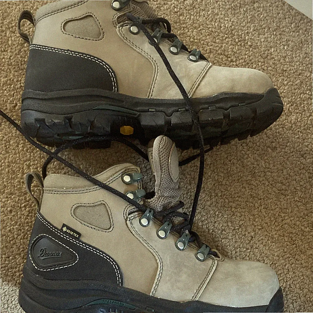 Danner Women's Hiking Boots Brown Green Medium US 5 MPN 13853
