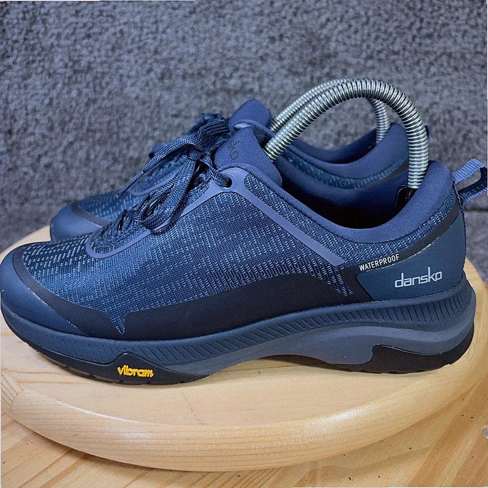 Dansko Makayla Waterproof Hiking Shoes Womens Size 7 Blue Low Top Vibram Outdoor
