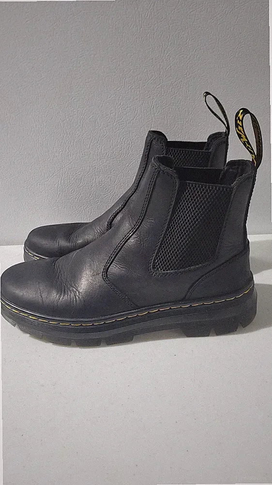 Doc Martens Black Chelsea Boots Size 8W (uk39) 7M Unisex “Embury” NWOT