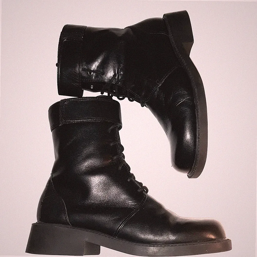 Dockers Leather Combat Boots Womens Size 9M Lace Up Hook & Loop 8" Shaft Black