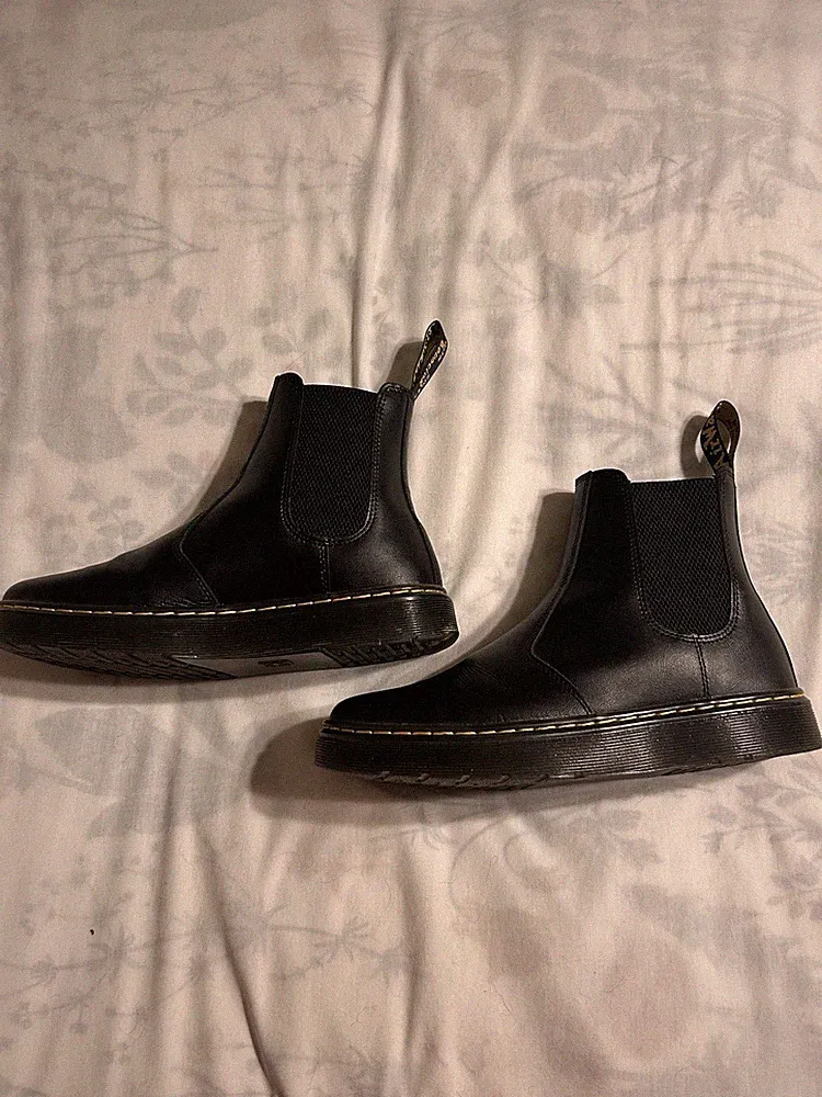 Dr Martens DM Hardie II Leather Rugged Pull-On Chelsea Boot Men size 8 Womens 10