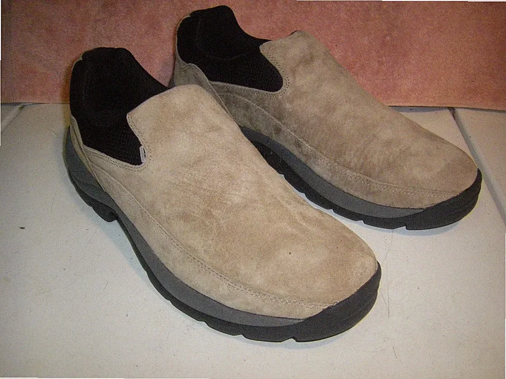 Eastern Mountain Sports Hiker Hiking Boots Moccasin Men's Size 13