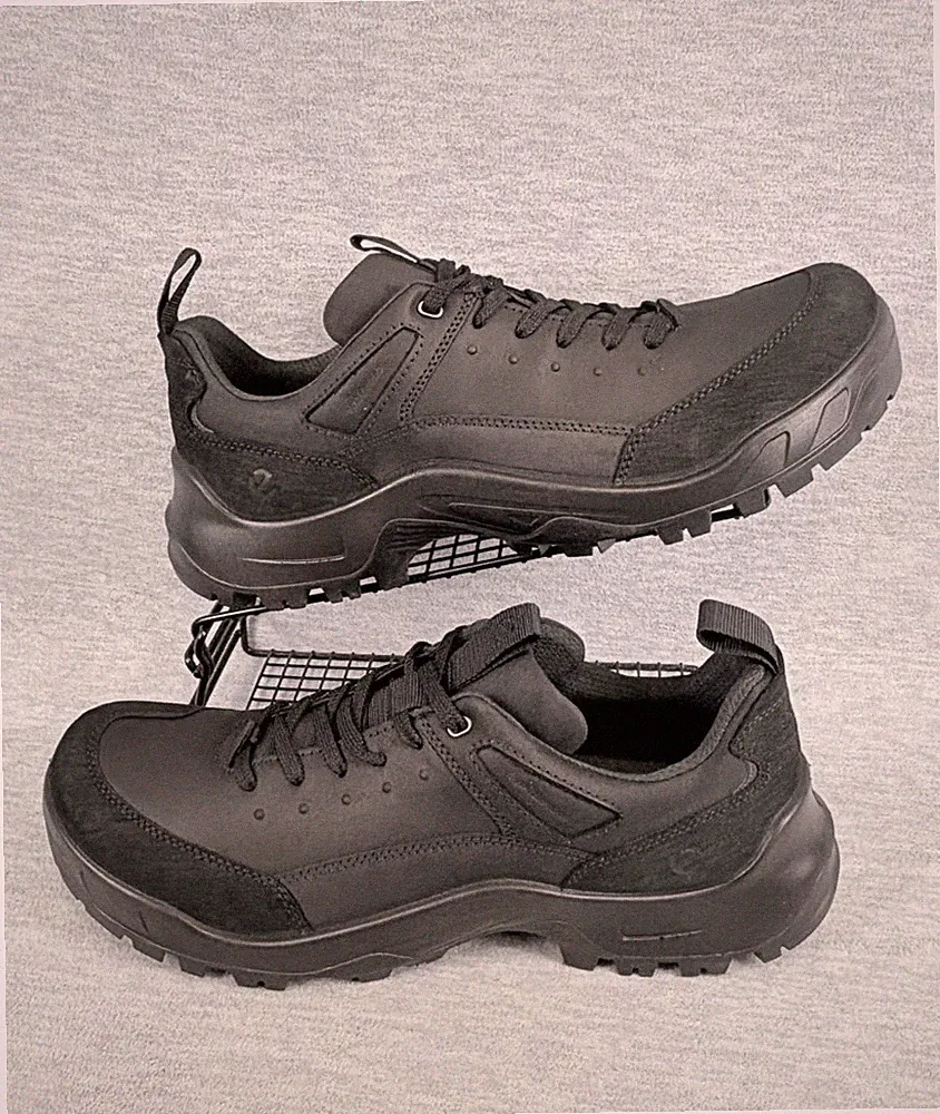 ECCO Offroad WP Sneaker Mens 13.5 Black Leather Waterproof Hiking