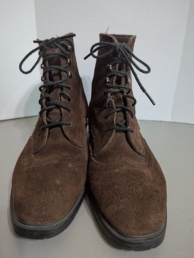 Eddie Bauer Women's Size 9.5 Wingtip Lace Up Ankle Boots, Brown Suede