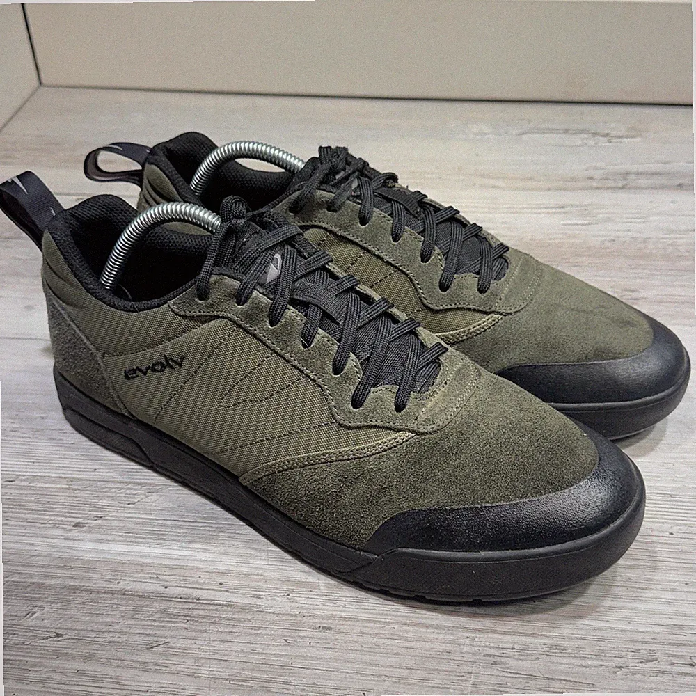Evolv Rebel Approach Shoes Green Hiking Outdoors Canvas M 10.5 / W 11.5 / EU44