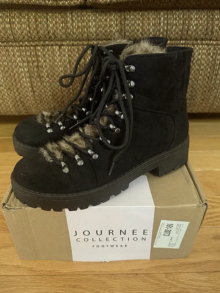 Fashion Hiking Boot