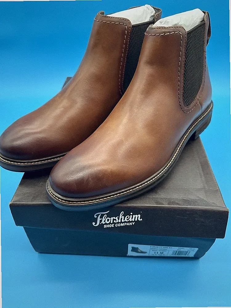Florsheim Forge Chukka Boots Cognac Leather Mens Size 11 EU 44 New in Box!