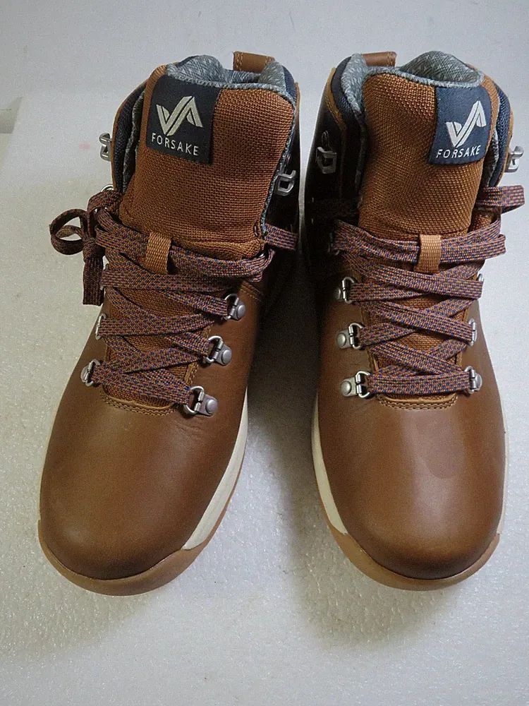 FORSAKE haldon nwot Men's hiking,trail leather boot wp size 8.5M $160