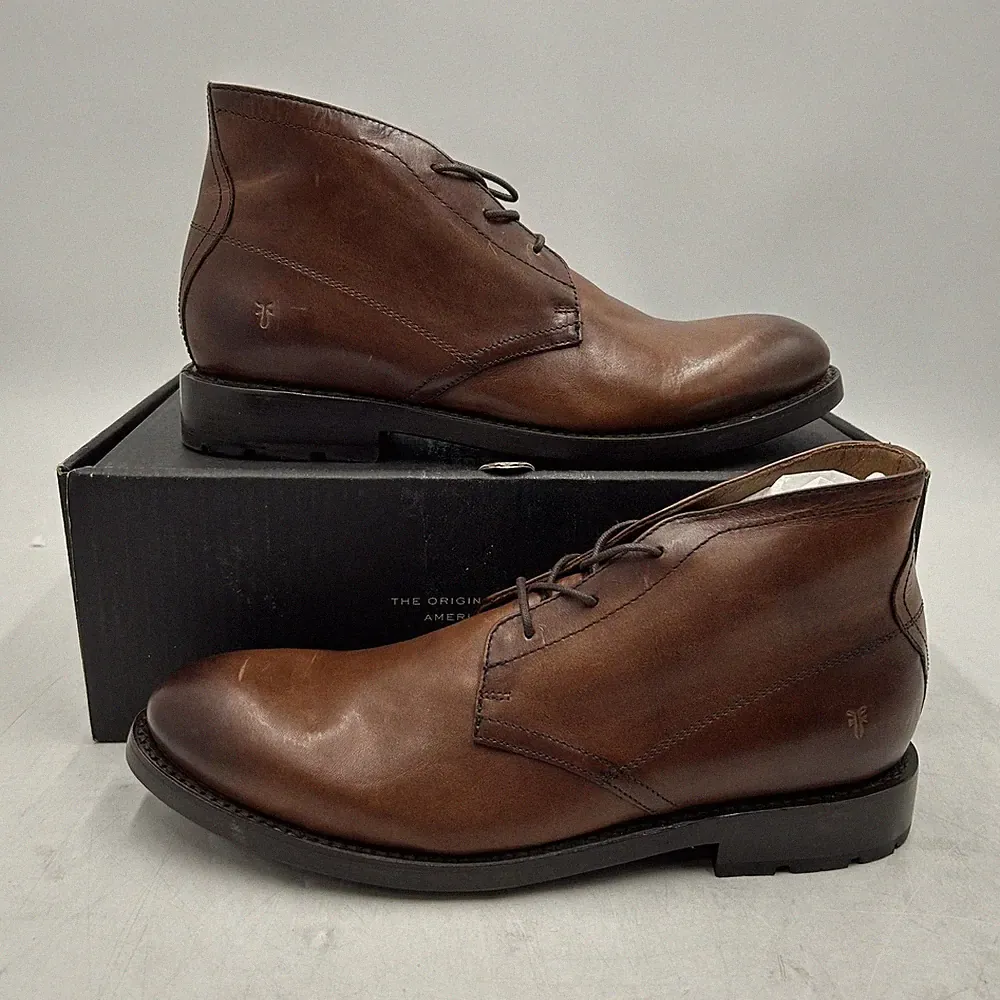 Frye Men's Bowery Chukka Boots, Cognac, Size 9.5 M