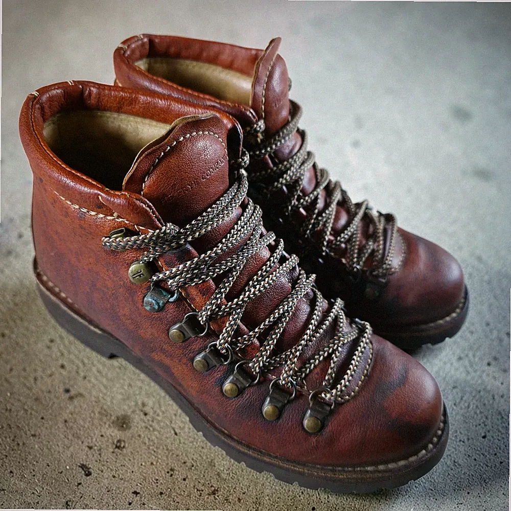 Frye Vintage Hiking Boots Mountaineering Womens 6.5 B Distressed Brown Leather