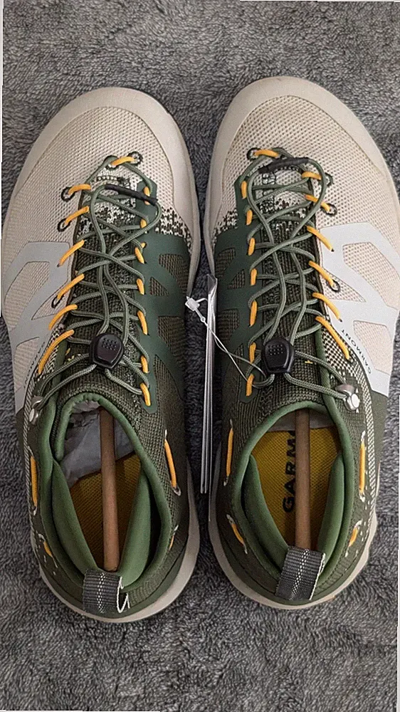 Garmont Agamura Knit Women's Hiking Shoes; New with Tags; U.S. Women's Size 9.5