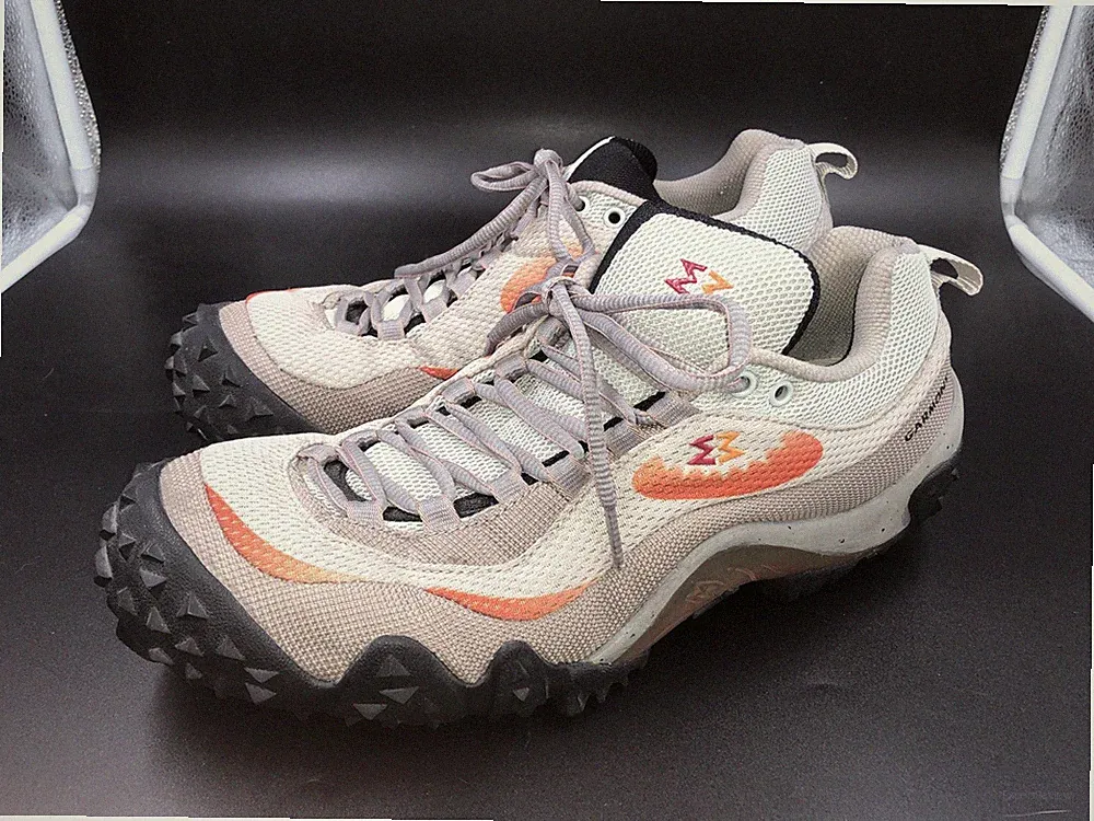 Garmont Hiking Men’s Trail Shoes sneakers trekking Men’s Size 10.5 EUC