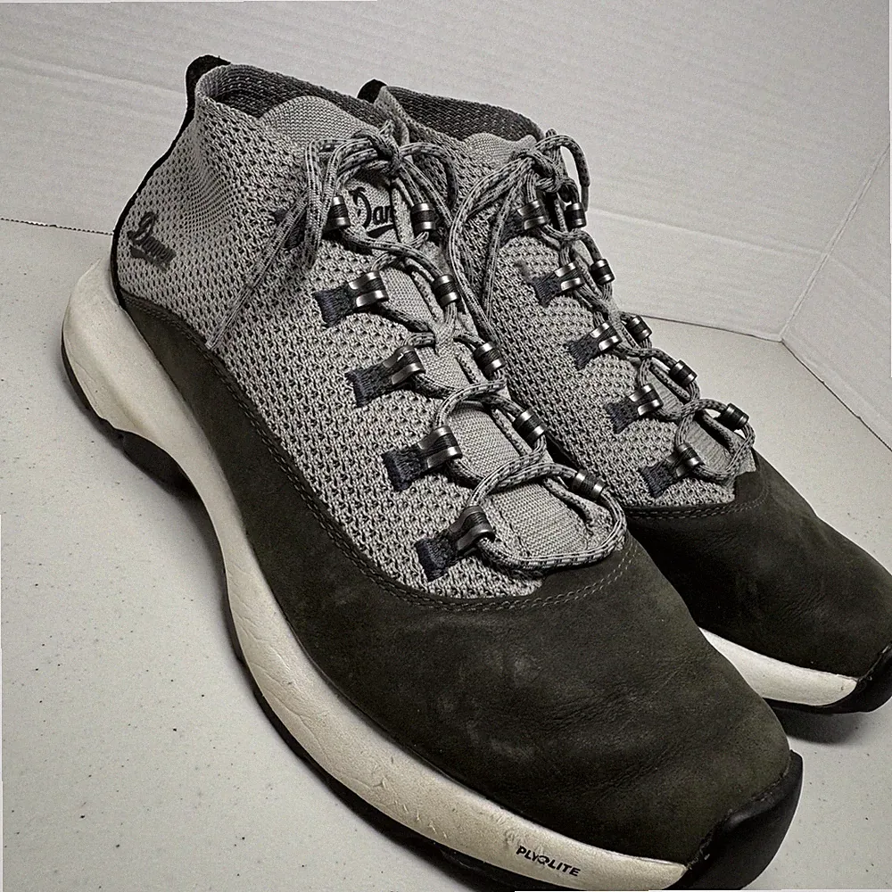 Gorpcore Hiking Mens 10.5 Danner Caprine Gray 31362 Lifestyle Shoe NO INSERTS