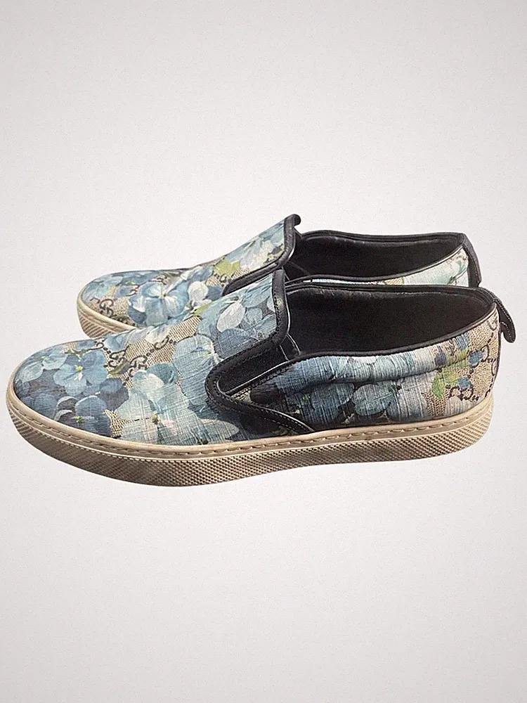 Gucci GG Blooms Slip-On Sneakers Blue Floral Canvas Leather Trim SZ 42
