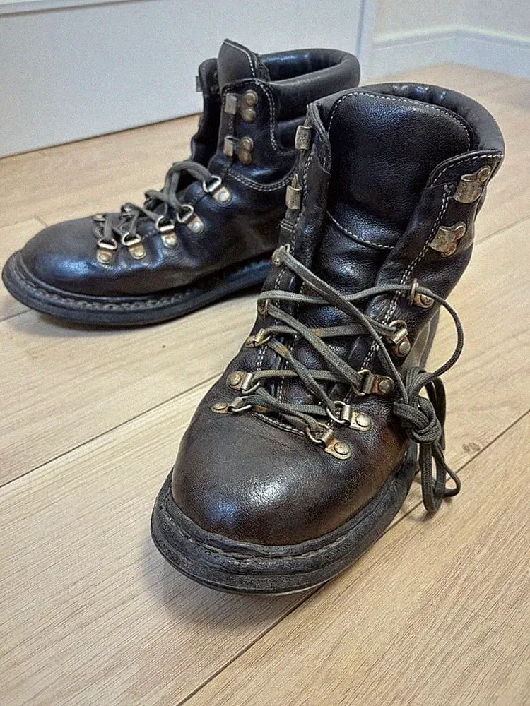 Guidi 19 Hiking Boots Lady's Size 39 Brown Full Grain Leather Used