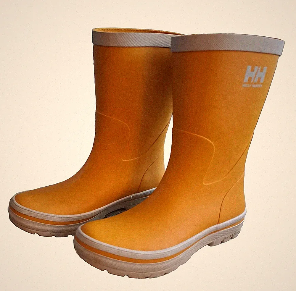 Helly Hansen Midsun Rain/Snow Boots Women's Size 6 Yellow With White Trim