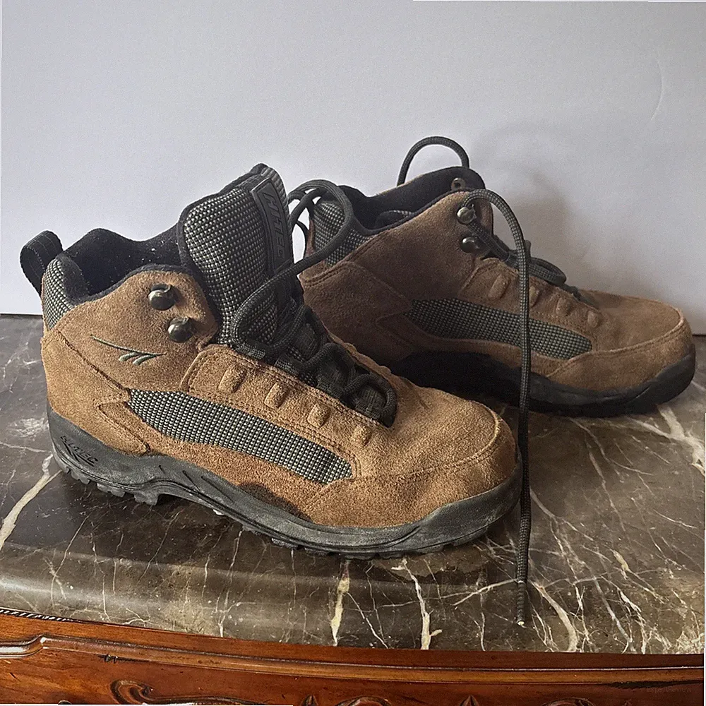 HI-TEC Lady Lite II Brown Leather Boots Size 7/ 38