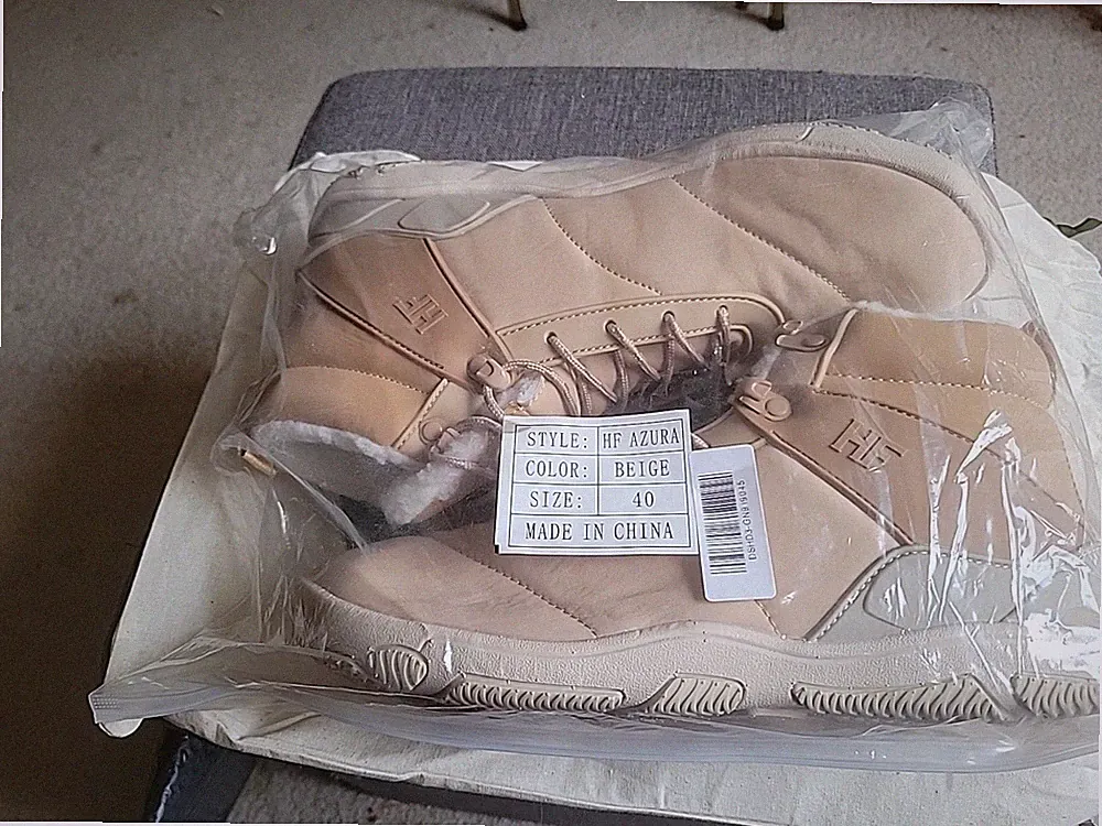 Hike Footwear Winter Hiking Boots Beige Faux Fur Lined Women’s EU 40