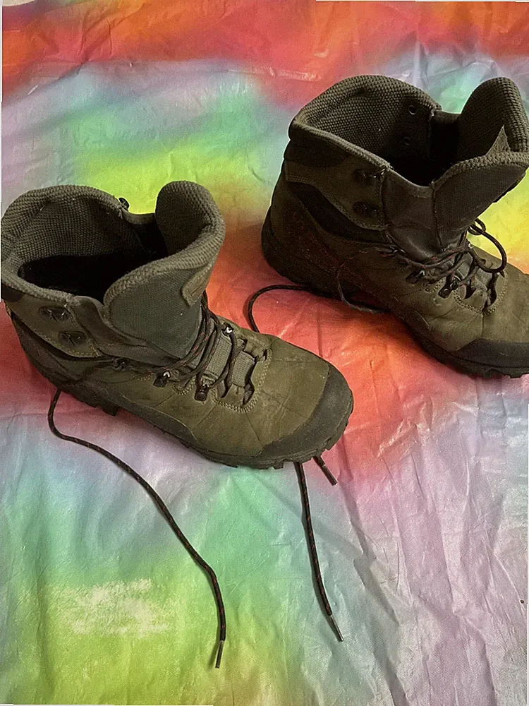 hiking boots mens 11.5