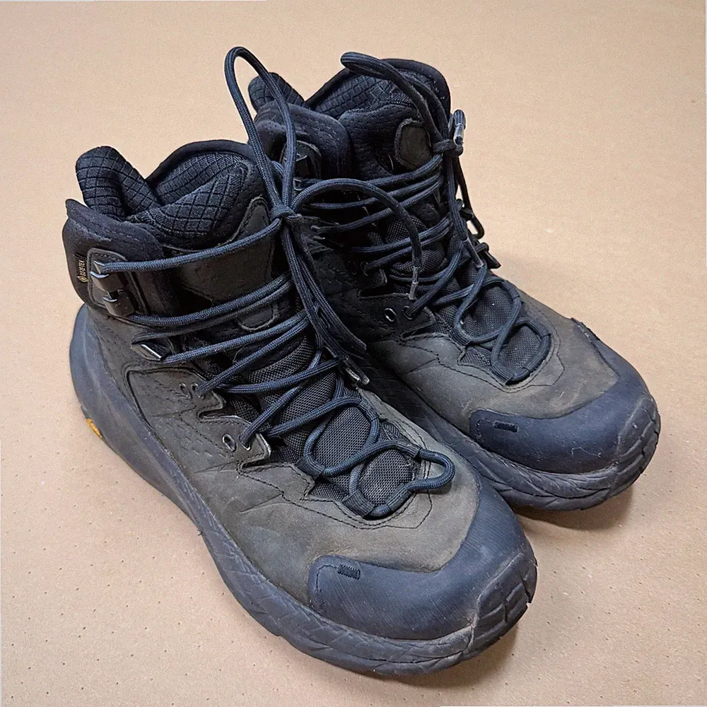 Hoka Mid GORE-TEX Black Hiking Boots Vibram Megagrip Waterproof Women