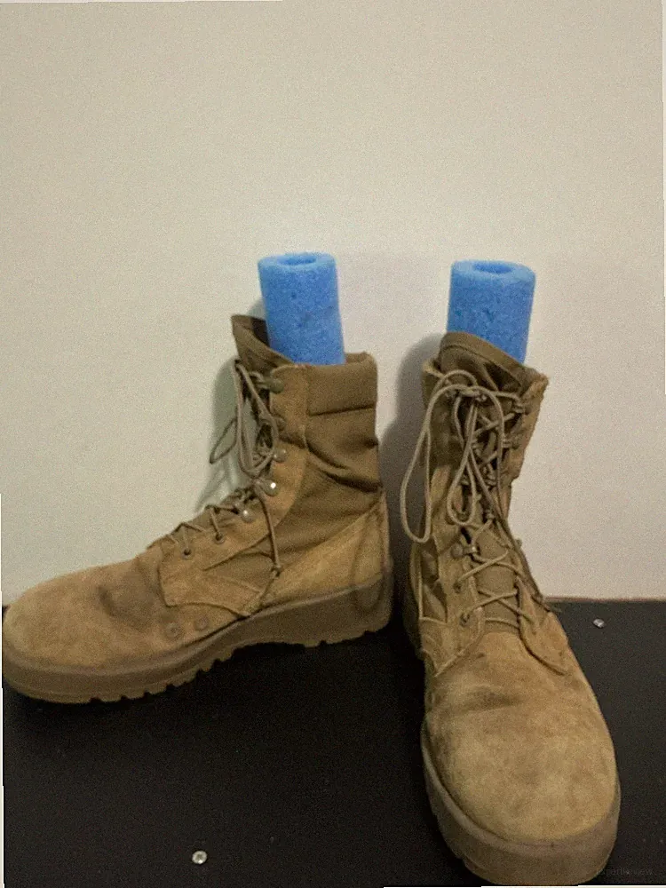 Hot Weather Coyote Combat Boots 9W Stains