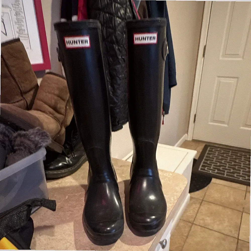 Hunter Black Knee High Waterproof Rubber Rain Boots Women’s US 7