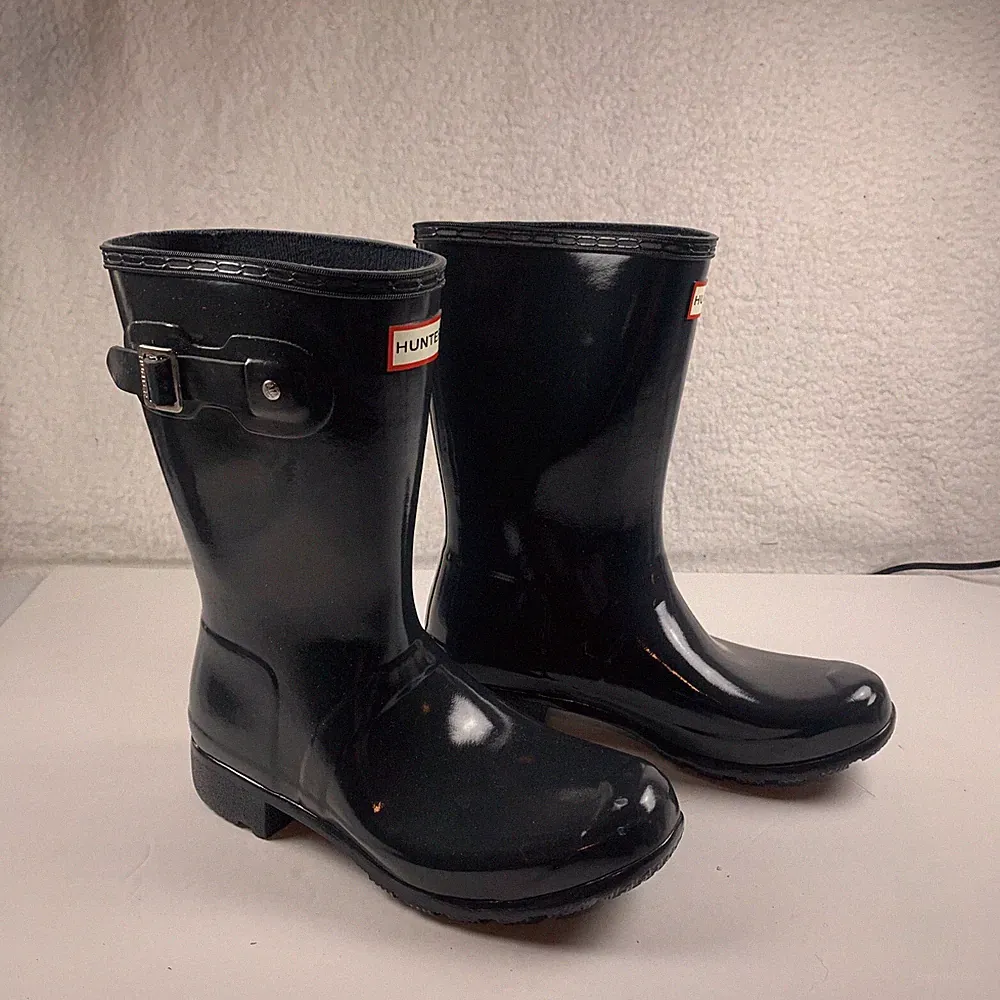 Hunter Original Tall Gloss Pull On Rain Boots Women Size 8 Closed Toe 8025