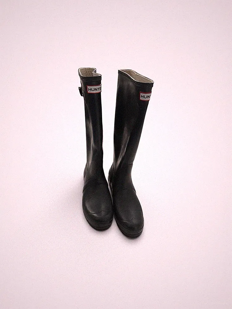 Hunter Women's Original Tall Rain Boots Matte Black Size 9