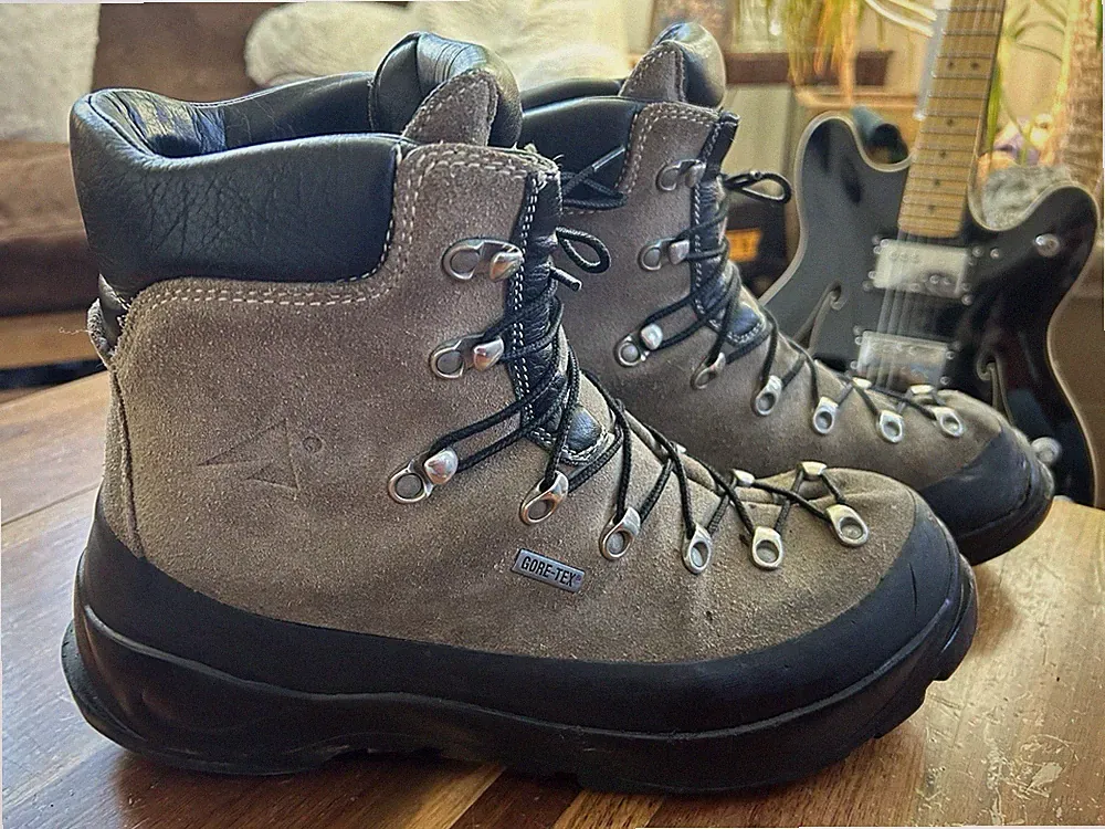 Italian EMS Handcrafted GORE-TEX Waterproof Backpacking Hiking Boots Men’s 11.5