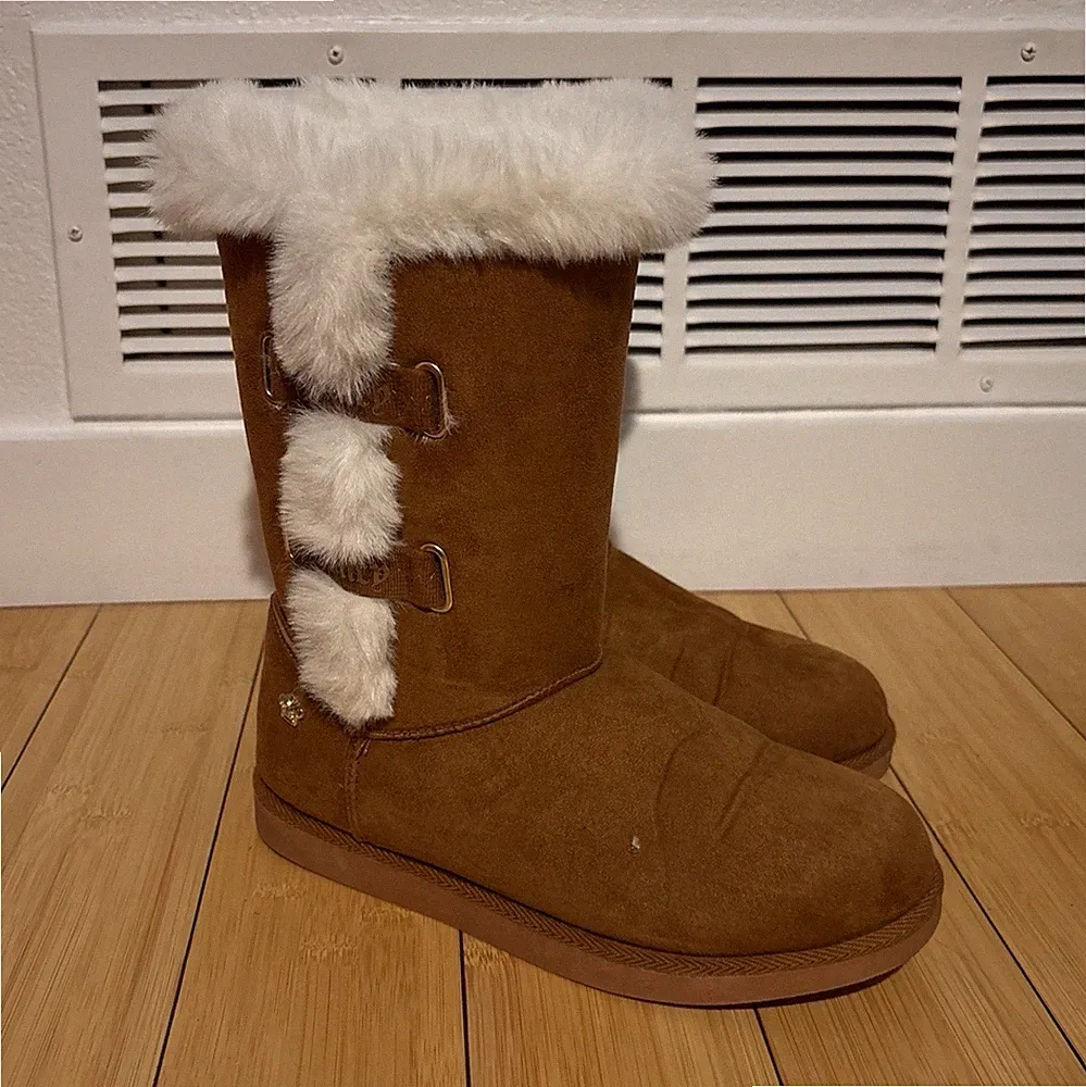 Juicy Couture Brown Suede Snow Boots Faux Fur Buckle Women's Size 8