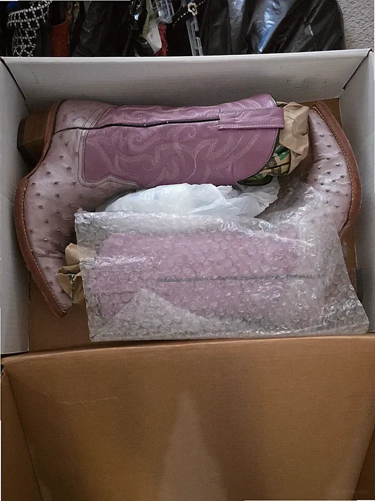 Justin Boots Women’s Genuine Ostrich Leather Western Boots Size 6B Pink/Purple