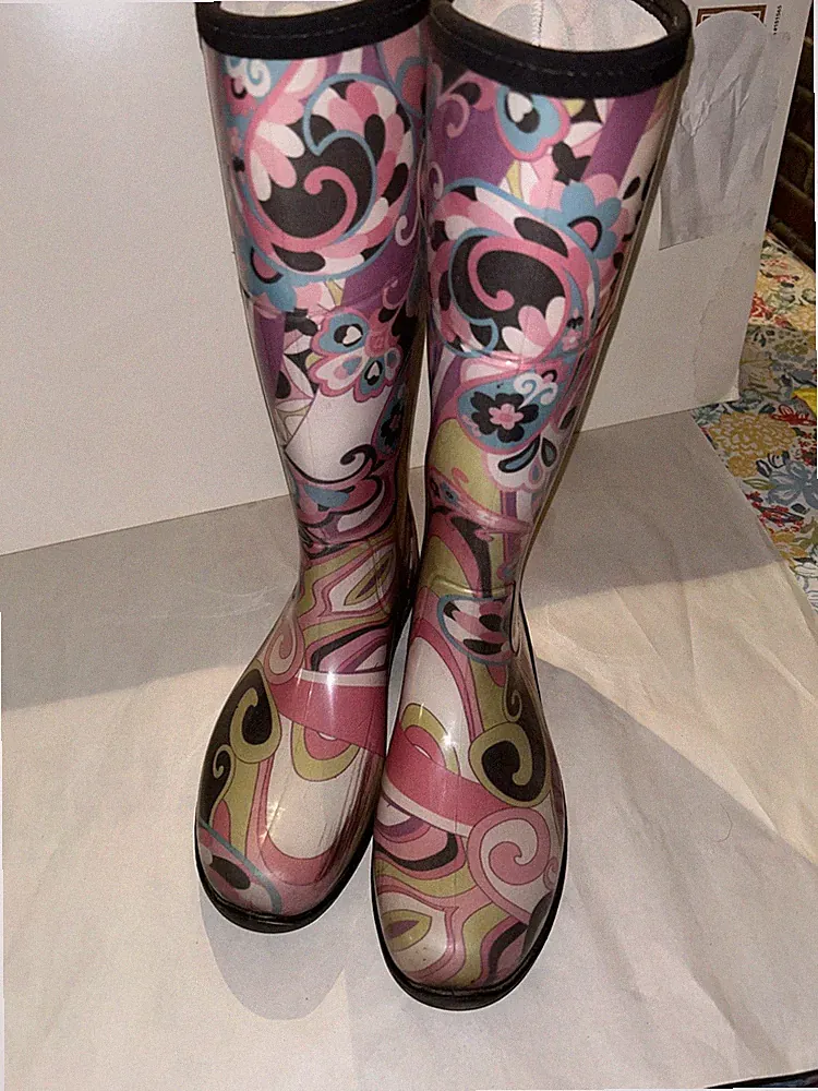 Kamik Women's Rubber Rain/ Snow Boots Size11 Floral Leaves, Blue,pink, Black