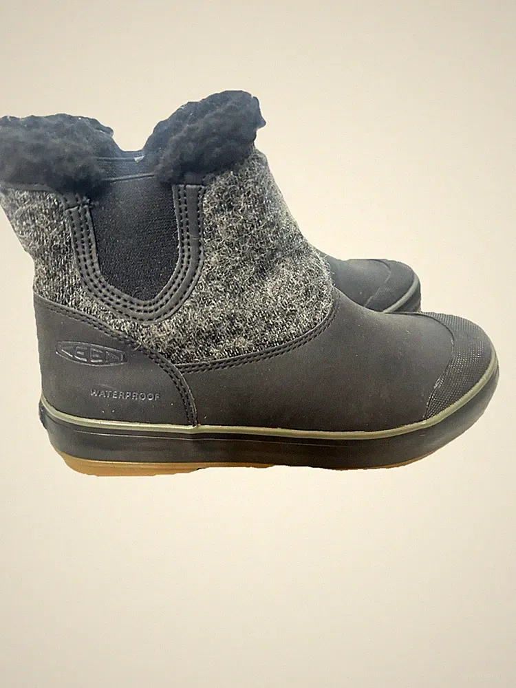 KEEN Elsa II Chelsea Waterproof Rubber Wool Warm Ankle Boots Black Grey Wmn 6