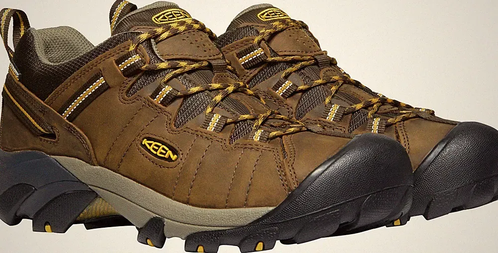 Keen for men Targhee II Waterproof Hiking Shoes Cascade Brown/Golden Yellow
