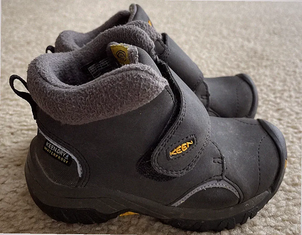Keen Kid Child SZ 8 Kootenay Waterproof 100g Insulated Gray Trail Hiking Shoes