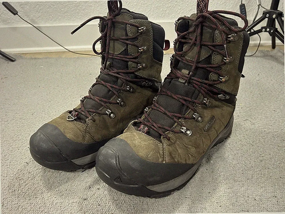 Keen Revel 4 Boots Mens Size 10.5 Brown Leather Waterproof Insulated Hiking