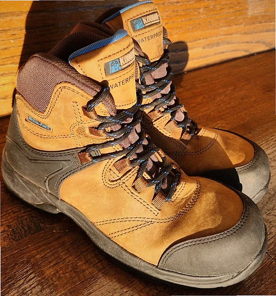 KODIAK Journey Women's Composite Toe Hiking Safety Work Waterproof Boots Size 10