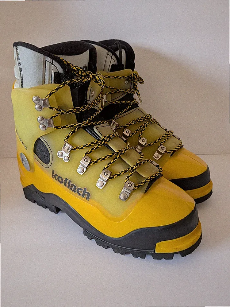 Koflach Arctis Expe Yellow Mountaineering Boots Hard Shell w/ Liners Size US 6