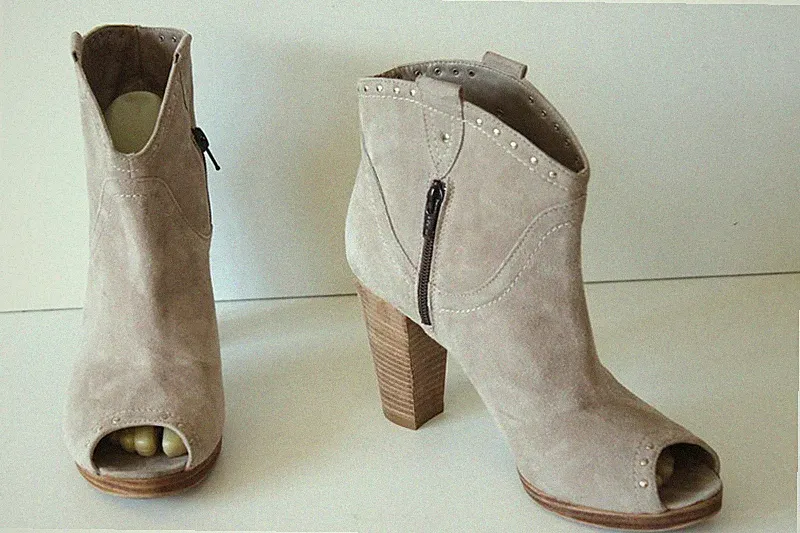 LA SCARPA Light Grey Open Toe Suede Ankle Boots Size 40 VGC