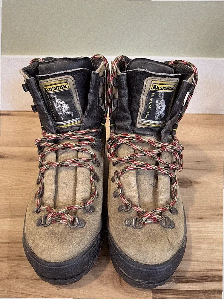La Sportiva makalu mountaineering boots size 9.5