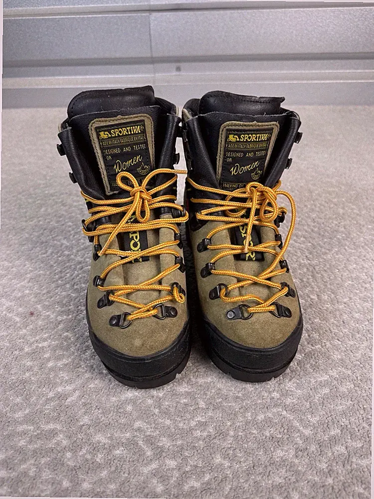 La Sportiva Mountaineering Boots Suede Leather Womens 8.5 A Glacier 39 Hiking