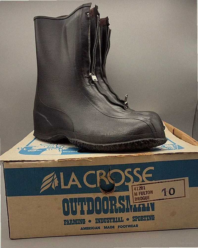 LaCrosse Boots Mens Size 10 Insulated Waterproof Rain Fulton Brogue Over Shoe