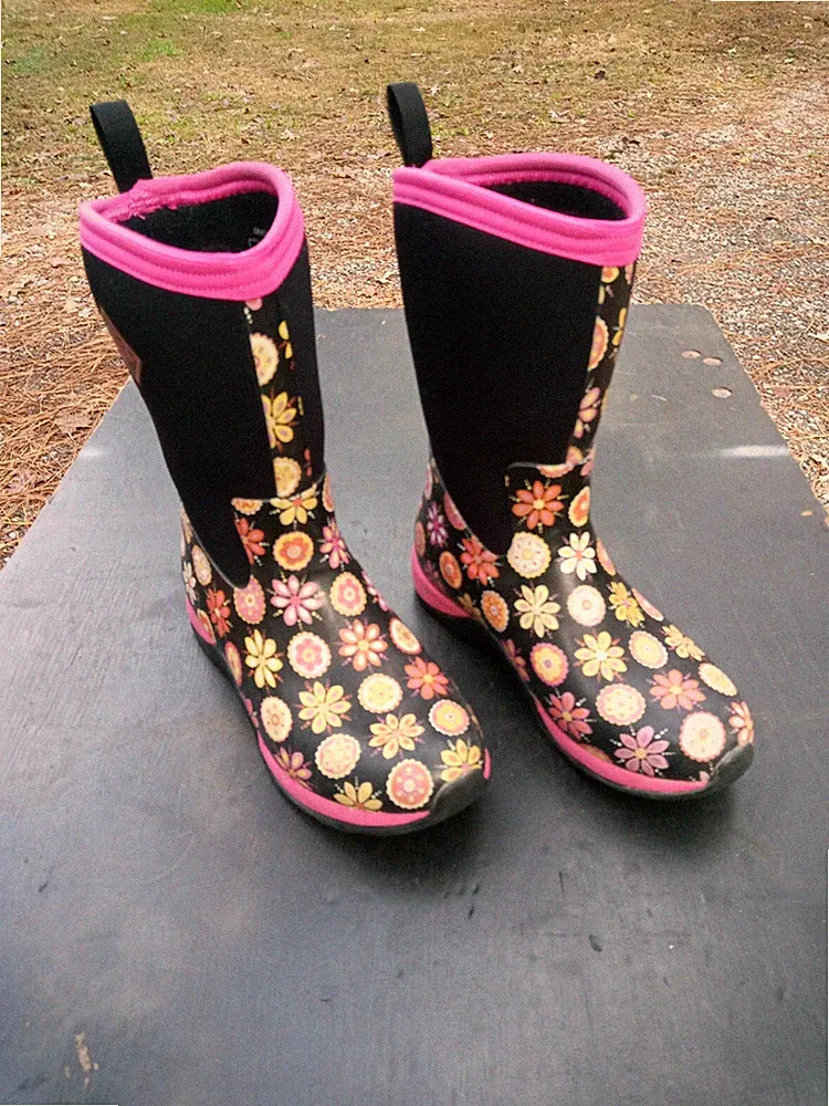 Ladies Muks boots