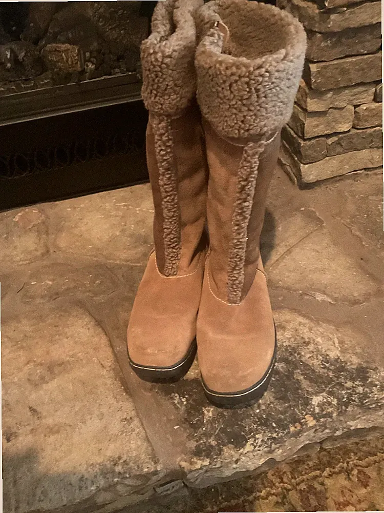 Lands End Boots Women's 8.5 Tan Vegan Suede Lined Side Zip Mid Calf Snow Boot