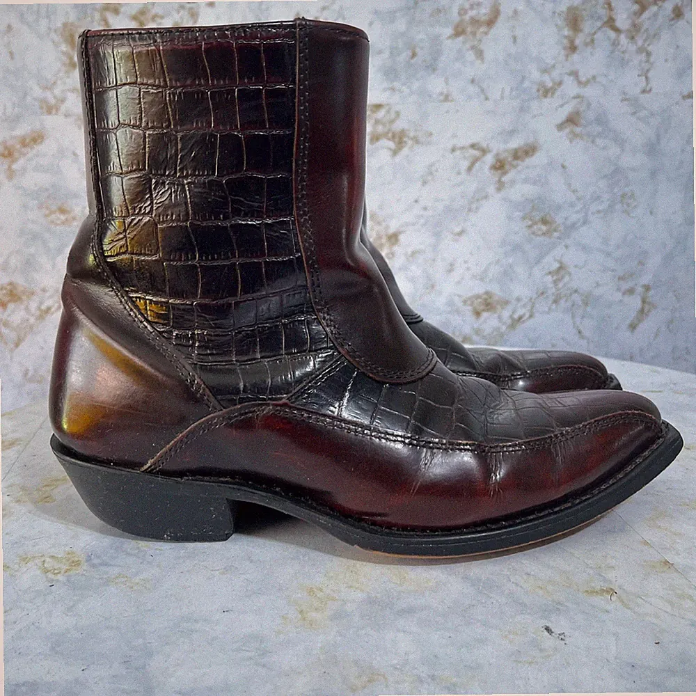 Laredo Men's Size 9 EW Wide Shoes Red Leather Gator Print Zip Western Work Boots