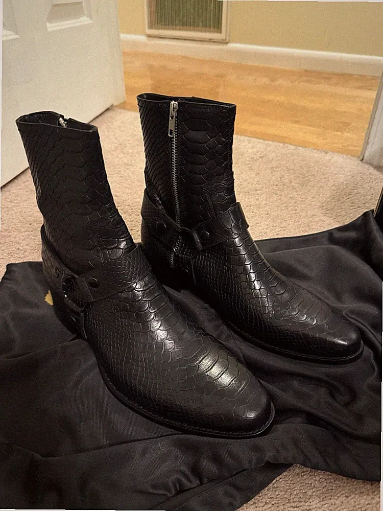 leather chelsea boots men