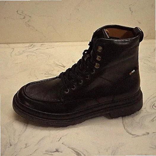 Leather Lace-Up Combat Boots Black Ankle Round Toe Men's original 675$ size 8D
