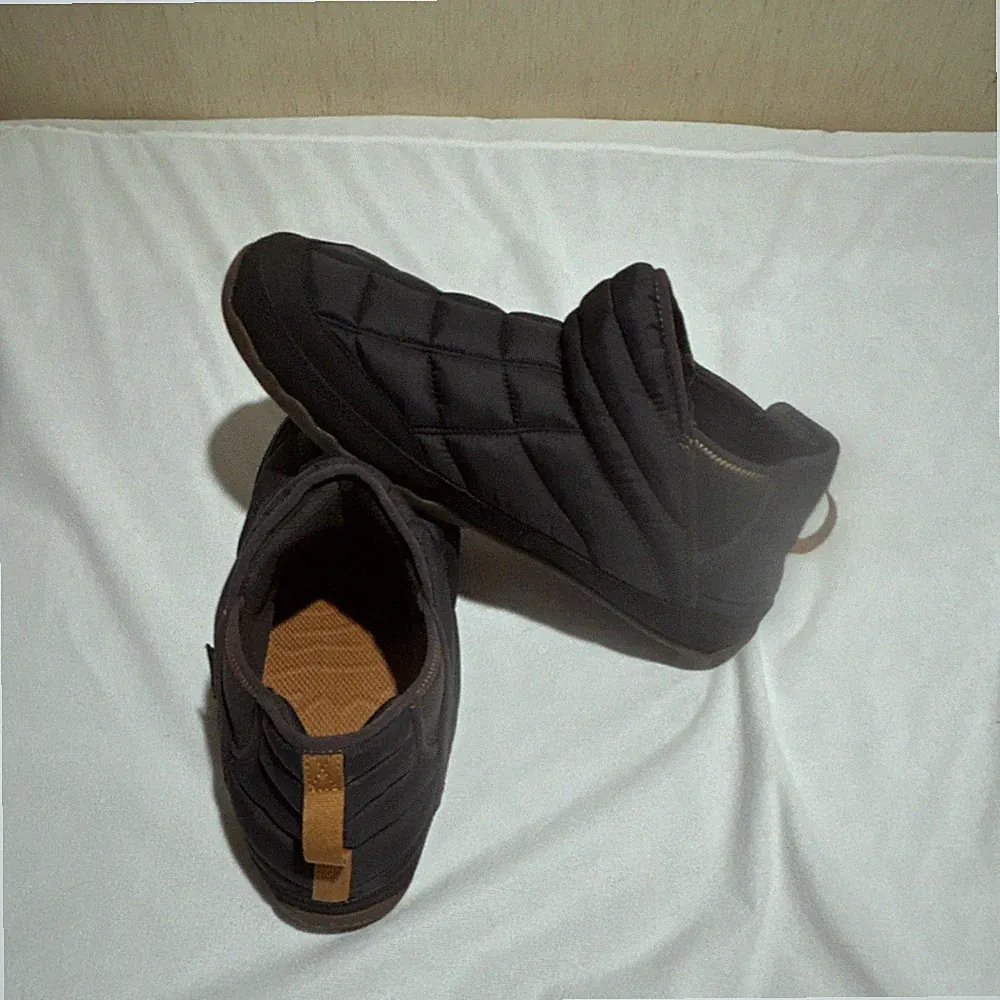LLBean Men's Mountain Classic Quilted Ankle Boots II - size 13 ￼