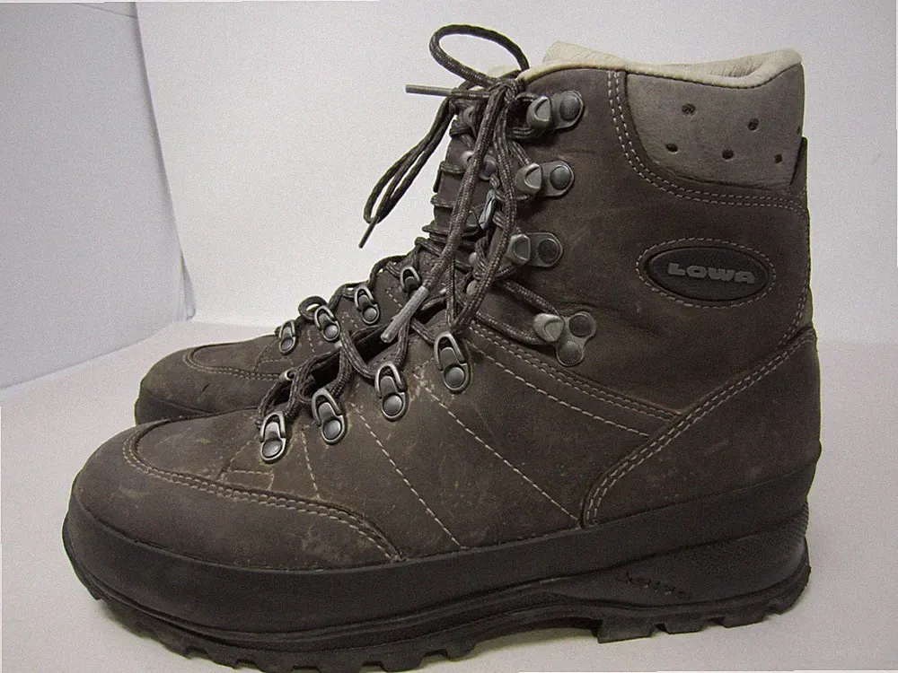 Lowa Trekker Mountaineering Backpacking Boots 2018 Made in Germany US Men's 10