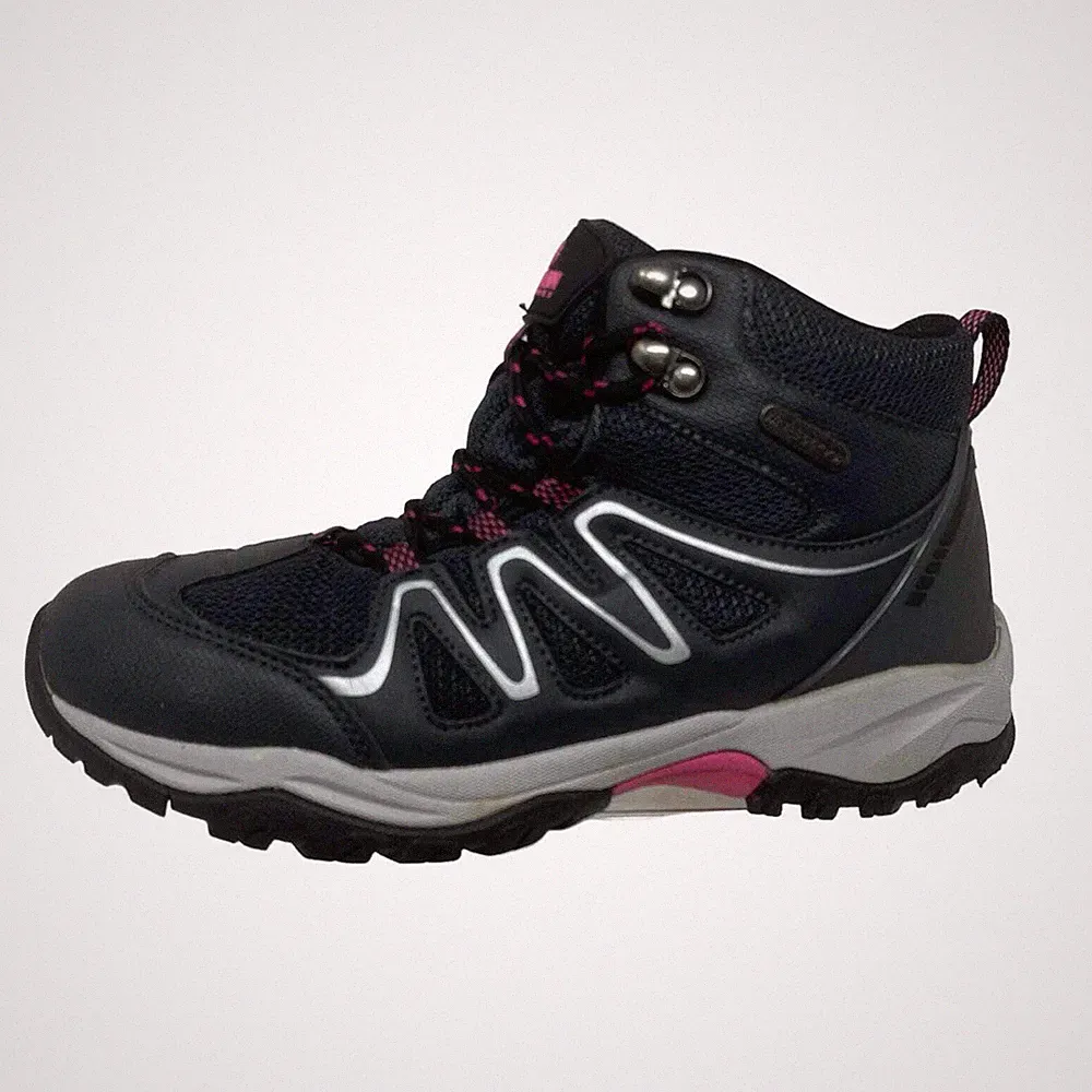 Magellan Emory Hiking Boots Waterproof Women's 7 1/2 Gray 1,1,4,4,:S-1436